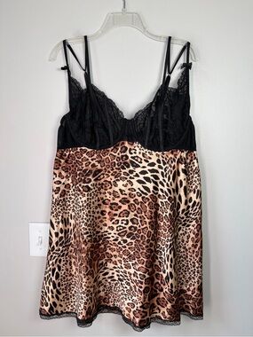 Morgan Taylor Intimates Black Lace Leopard Print Satin Strappy Mini Slip Dress